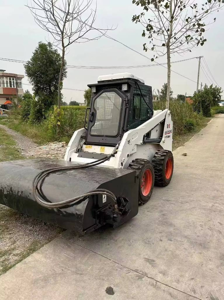Bobcat S 16 - Mini chargeuse: photos 4 Bobcat S 16 - Mini chargeuse: photos 4