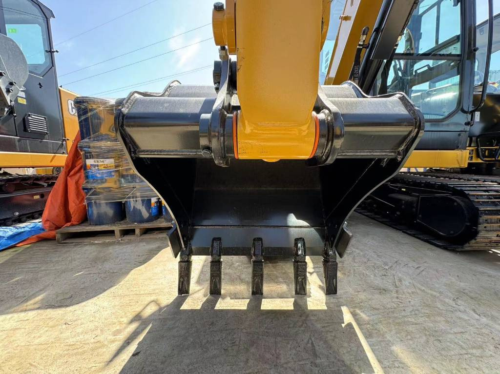 CAT 305.5 E CR - Mini pelle: photos 3 CAT 305.5 E CR - Mini pelle: photos 3