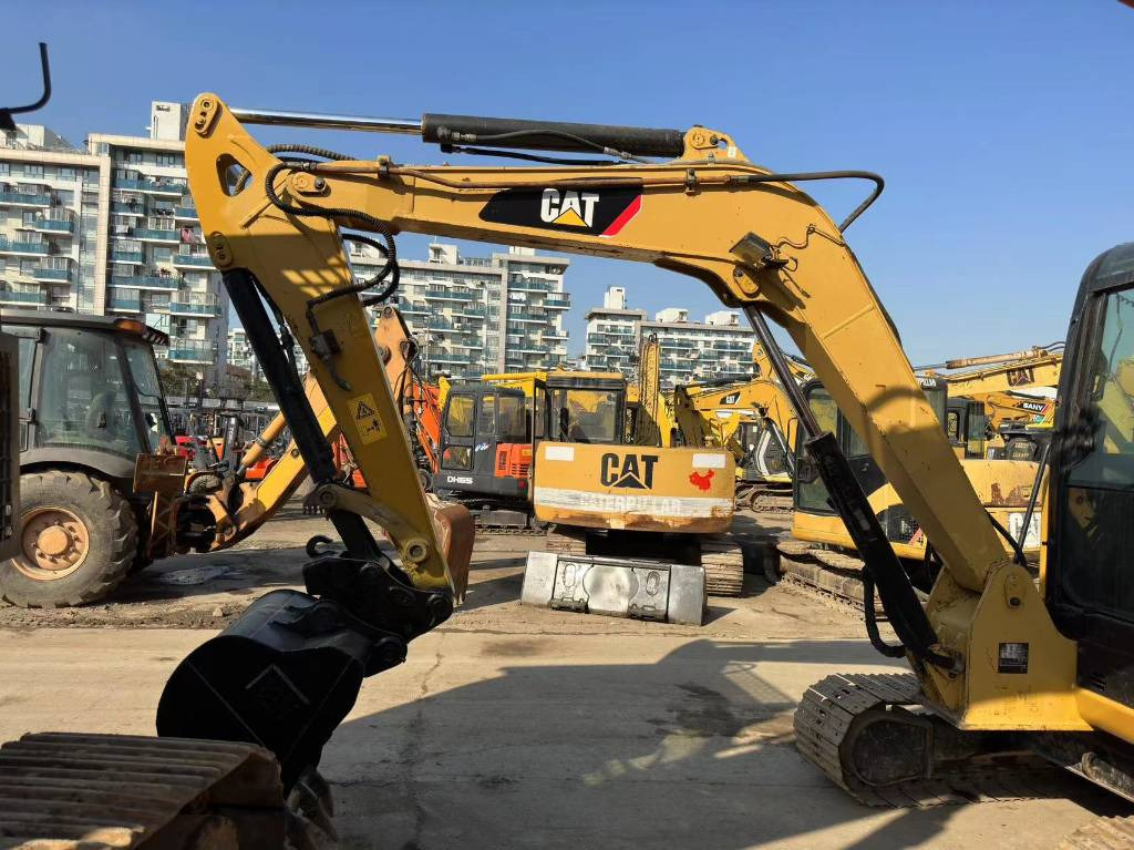 CAT 306E - Mini pelle: photos 4 CAT 306E - Mini pelle: photos 4