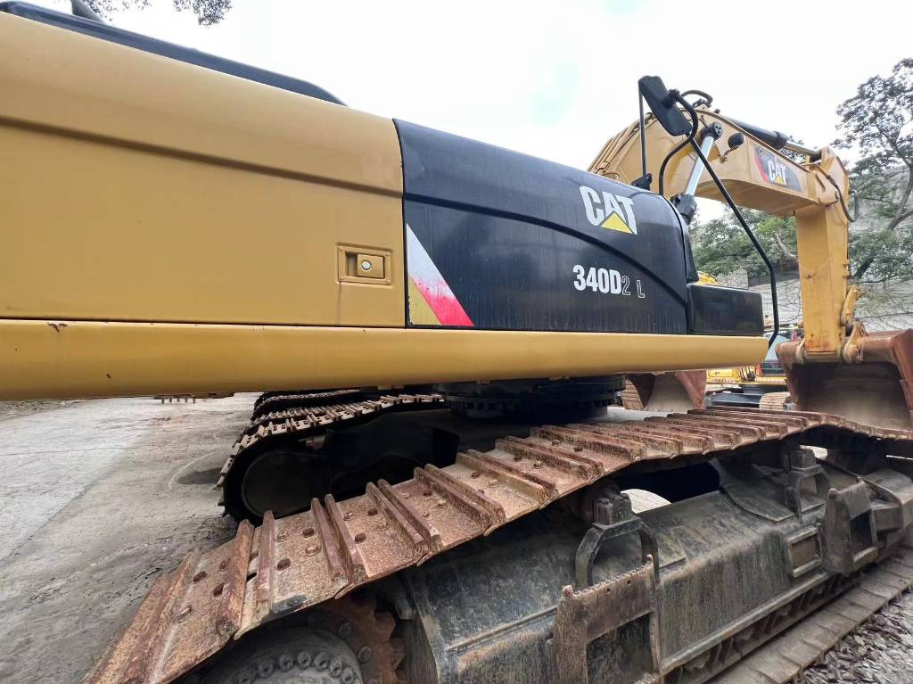 CAT 340 D L - Pelle sur chenille: photos 2 CAT 340 D L - Pelle sur chenille: photos 2