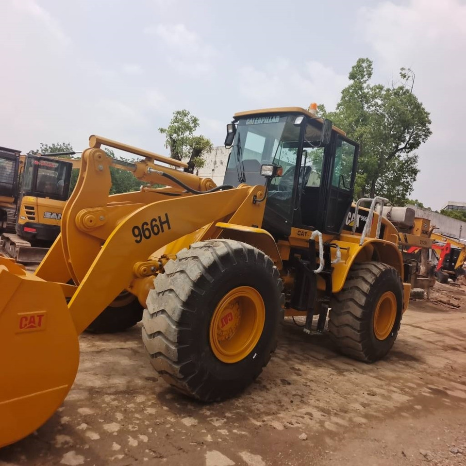 CAT 966 H - Chargeuse sur pneus: photos 5 CAT 966 H - Chargeuse sur pneus: photos 5