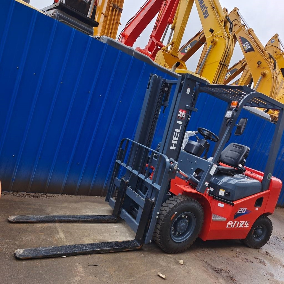 Heli FD 30 - Chariot élévateur diesel: photos 4 Heli FD 30 - Chariot élévateur diesel: photos 4