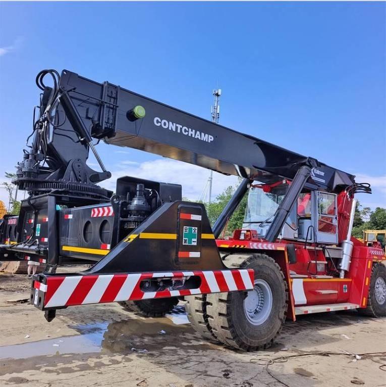 Kalmar DRF 450 - Reach stacker: photos 2 Kalmar DRF 450 - Reach stacker: photos 2