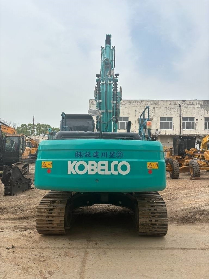 Kobelco SK 210 LC-9 - Pelle sur chenille: photos 3 Kobelco SK 210 LC-9 - Pelle sur chenille: photos 3