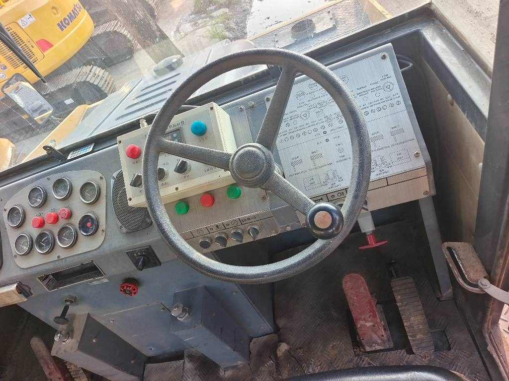 Compacteur à pneus XCMG XP 263: photos 18 Compacteur à pneus XCMG XP 263: photos 18