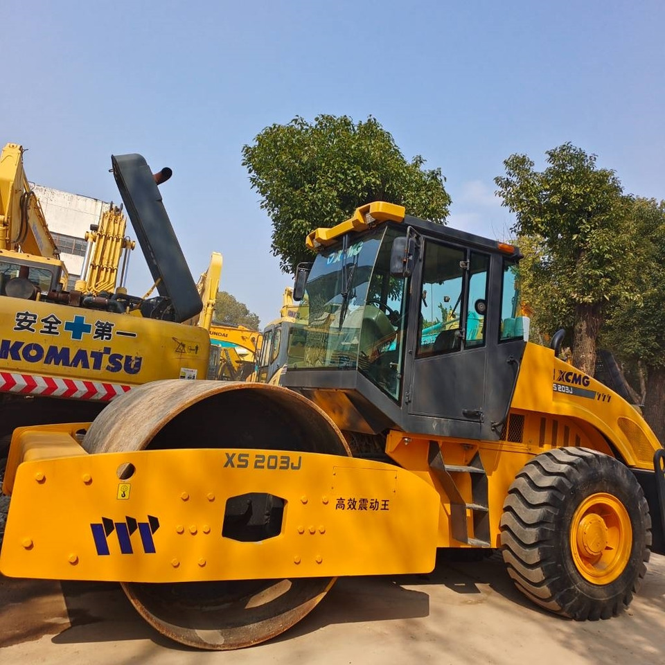 XCMG XS 203 J - Pelle sur chenille: photos 4 XCMG XS 203 J - Pelle sur chenille: photos 4