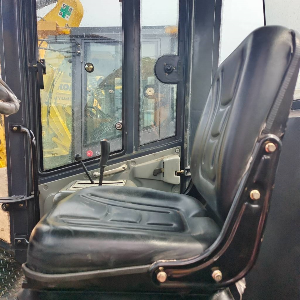 XCMG XS143J - Pelle sur chenille: photos 4 XCMG XS143J - Pelle sur chenille: photos 4