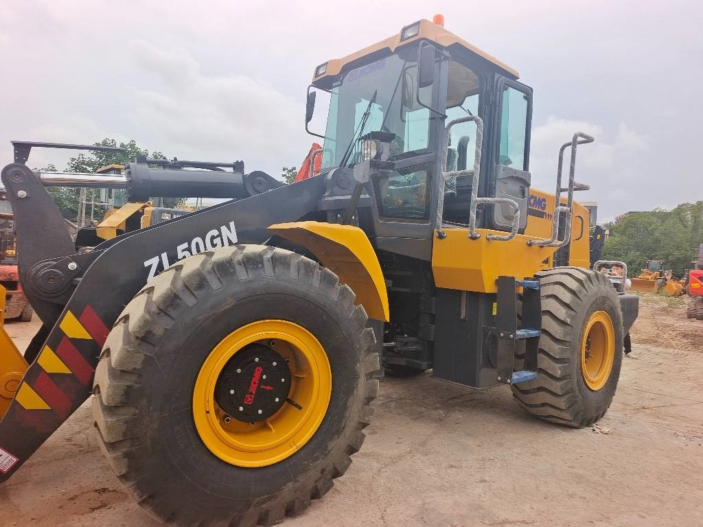 XCMG ZL 50 GN - Chargeuse sur pneus: photos 3 XCMG ZL 50 GN - Chargeuse sur pneus: photos 3