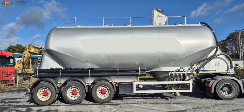 Citerne pulvérulente Feldbinder EUT 40.3 Liftachse, Scheibenbremse Topzustand: photos 11
