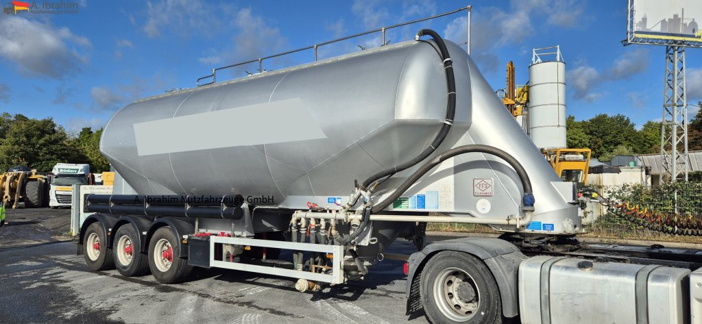 Feldbinder EUT 40.3 Liftachse, Scheibenbremse Topzustand - Citerne pulvérulente: photos 1 Feldbinder EUT 40.3 Liftachse, Scheibenbremse Topzustand - Citerne pulvérulente: photos 1