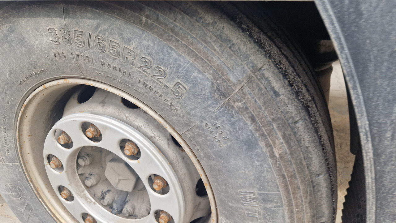 Krone SDR Doppelstock, Zustand 3- - Semi-remorque fourgon: photos 3 Krone SDR Doppelstock, Zustand 3- - Semi-remorque fourgon: photos 3