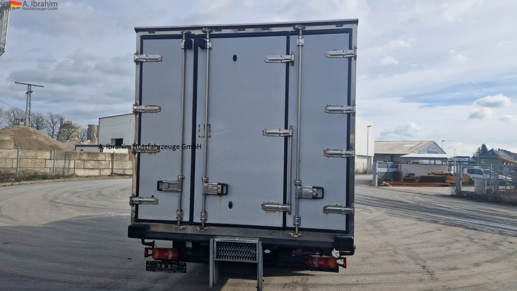 Camion frigorifique MAN 8.180 Thermokingkühlung - 30 ° sauber, 3. Gang kratzt, voll fahrbereit: photos 13