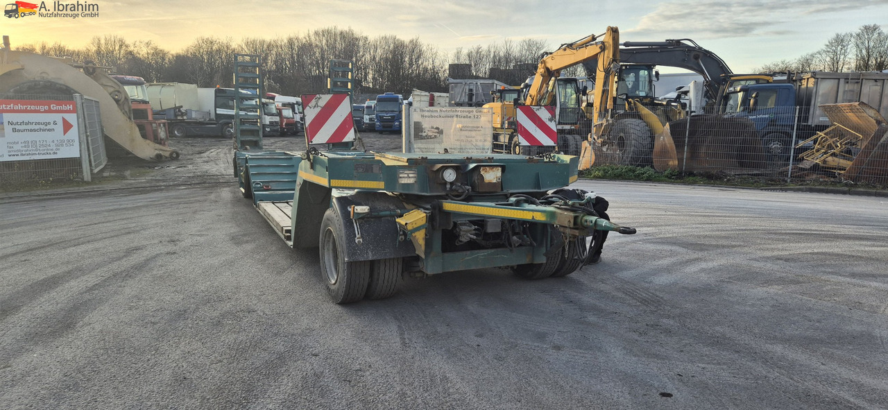 Rancke FDT 30 Baumaschinen | Landmaschinen | ausziehb. 50 cm, Federrampen - Remorque porte-engin surbaissée: photos 1 Rancke FDT 30 Baumaschinen | Landmaschinen | ausziehb. 50 cm, Federrampen - Remorque porte-engin surbaissée: photos 1