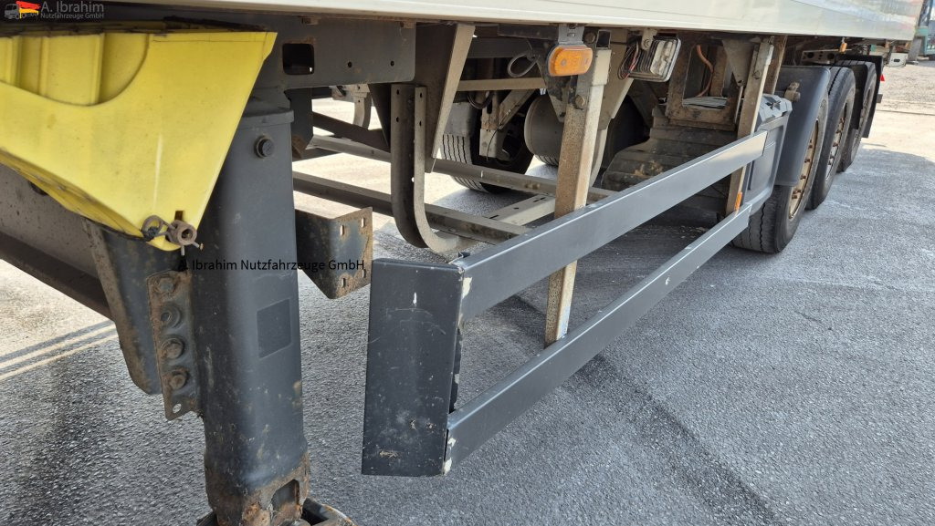 Semi-remorque frigorifique Schmitz SKO24 Frigoblock, LBW, Zustand sehr sauber Lenkachse, Liftachse: photos 13