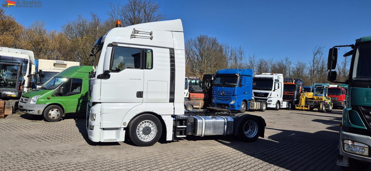 MAN TGX 18.460 Retarder, Klima, 1. Hand 04 2018 - Tracteur routier: photos 1 MAN TGX 18.460 Retarder, Klima, 1. Hand 04 2018 - Tracteur routier: photos 1