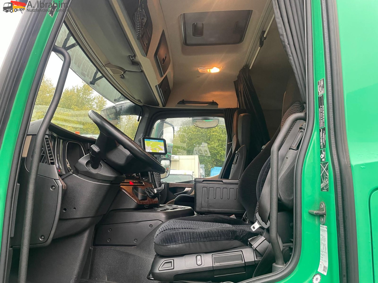 Mercedes-Benz 1836 Spoiler, Vollservice, Topzustand | Navigationsystem | Originalkilometer - Tracteur routier: photos 4 Mercedes-Benz 1836 Spoiler, Vollservice, Topzustand | Navigationsystem | Originalkilometer - Tracteur routier: photos 4