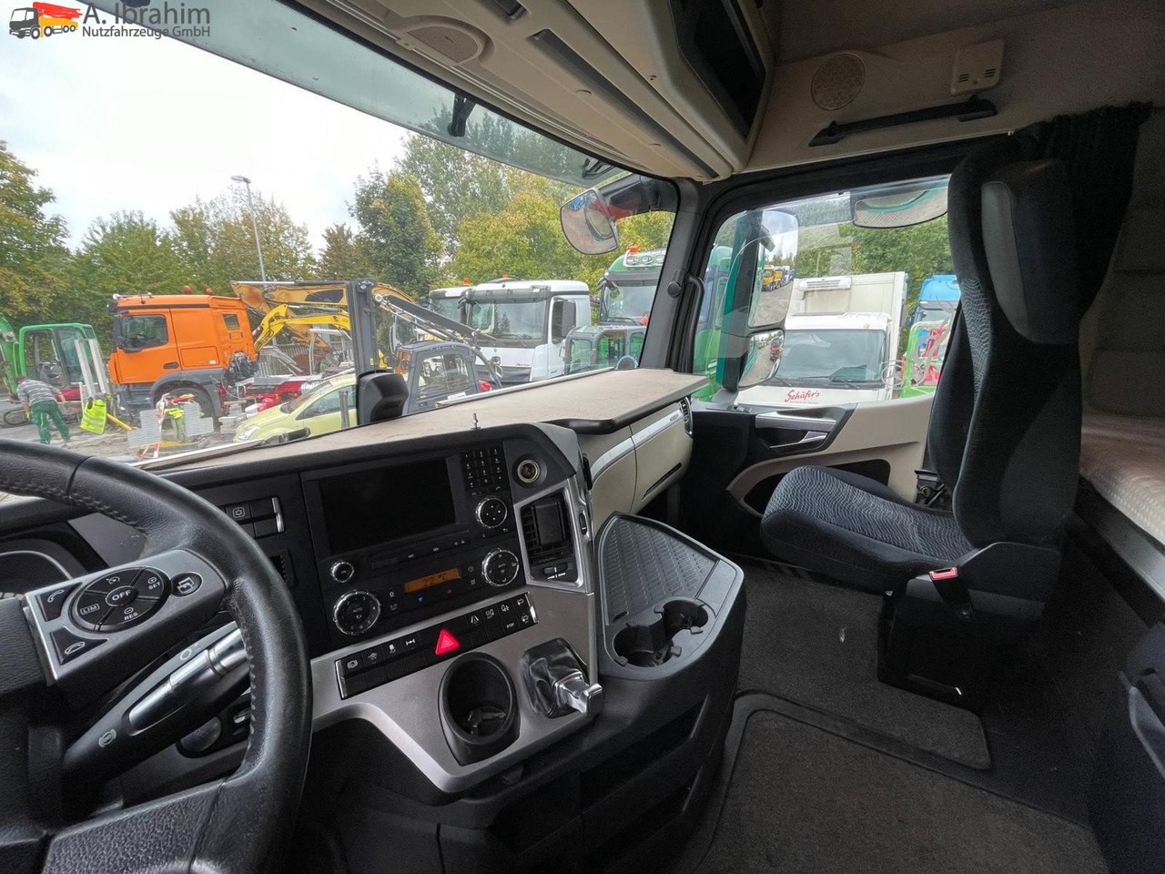Mercedes-Benz Actros 1845 Kipphydraulik | Retarder | BigSpace | Kühlschrank | Klima - Tracteur routier: photos 3 Mercedes-Benz Actros 1845 Kipphydraulik | Retarder | BigSpace | Kühlschrank | Klima - Tracteur routier: photos 3