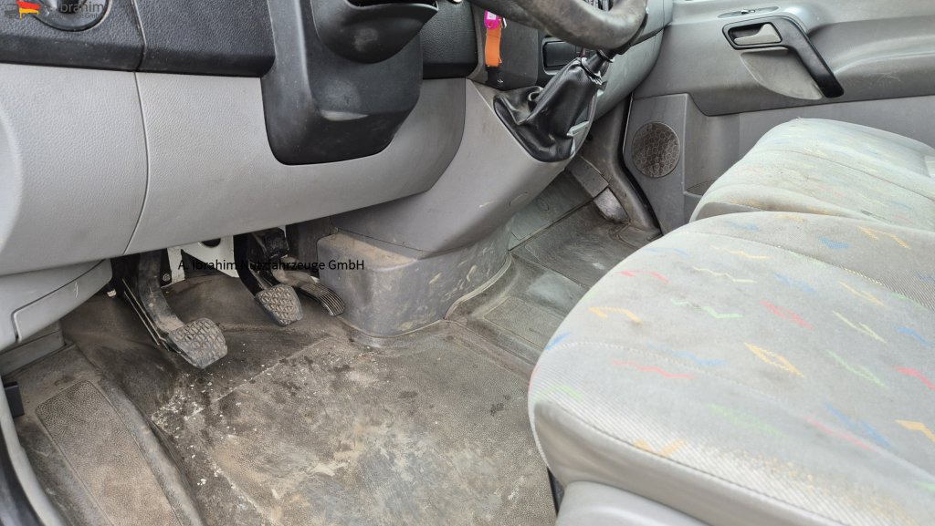 VW Crafter 2.5 Diesel Zahnriemen, Wasserpumpe (neu) - Fourgon utilitaire: photos 4 VW Crafter 2.5 Diesel Zahnriemen, Wasserpumpe (neu) - Fourgon utilitaire: photos 4