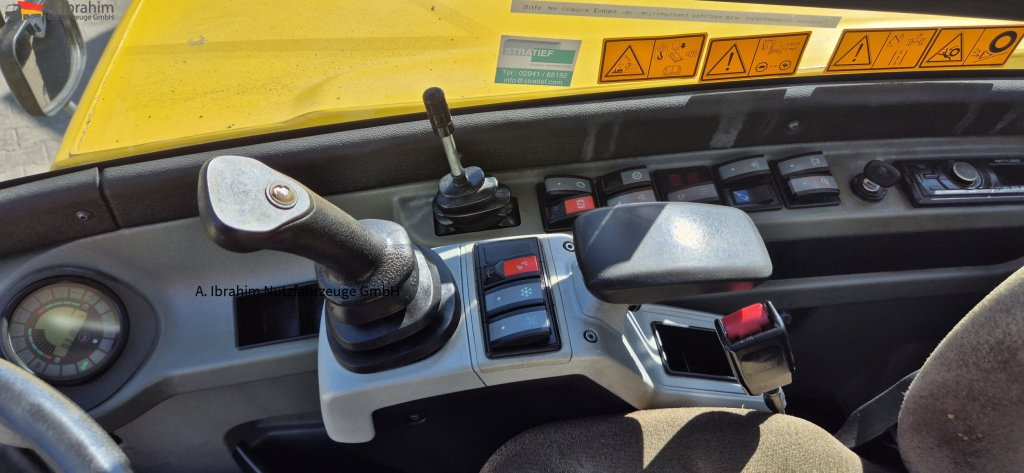 Wacker Neuson 6503 E05-07 hydr. Schnellwechsler mit Oilquick - Pelle sur pneus: photos 5 Wacker Neuson 6503 E05-07 hydr. Schnellwechsler mit Oilquick - Pelle sur pneus: photos 5
