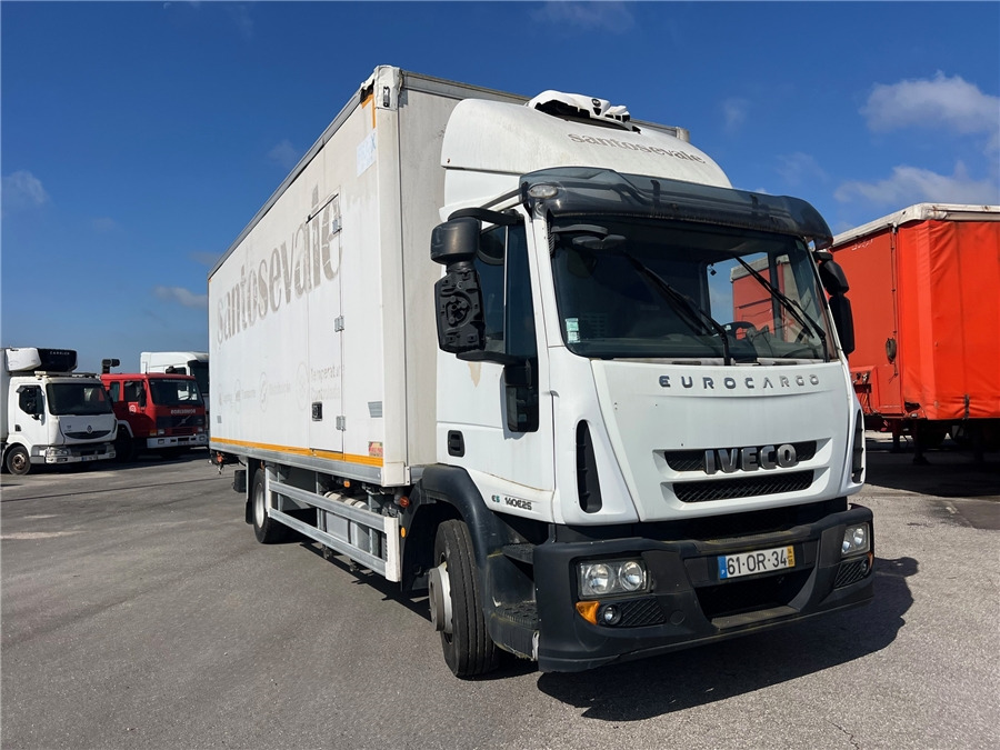 Iveco 140E25 - Camion frigorifique: photos 3 Iveco 140E25 - Camion frigorifique: photos 3