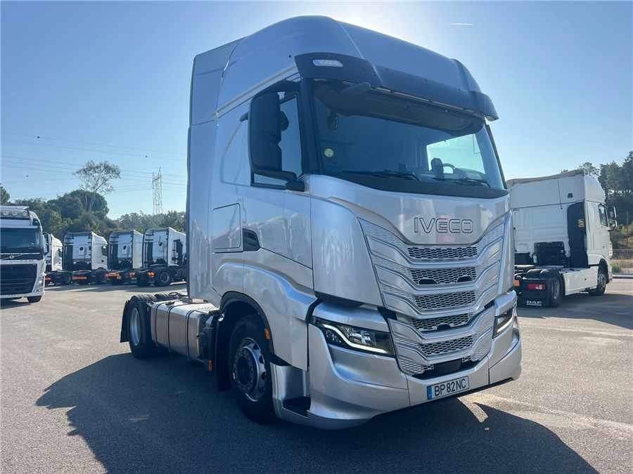 Iveco S-WAY 500 - Tracteur routier: photos 1 Iveco S-WAY 500 - Tracteur routier: photos 1