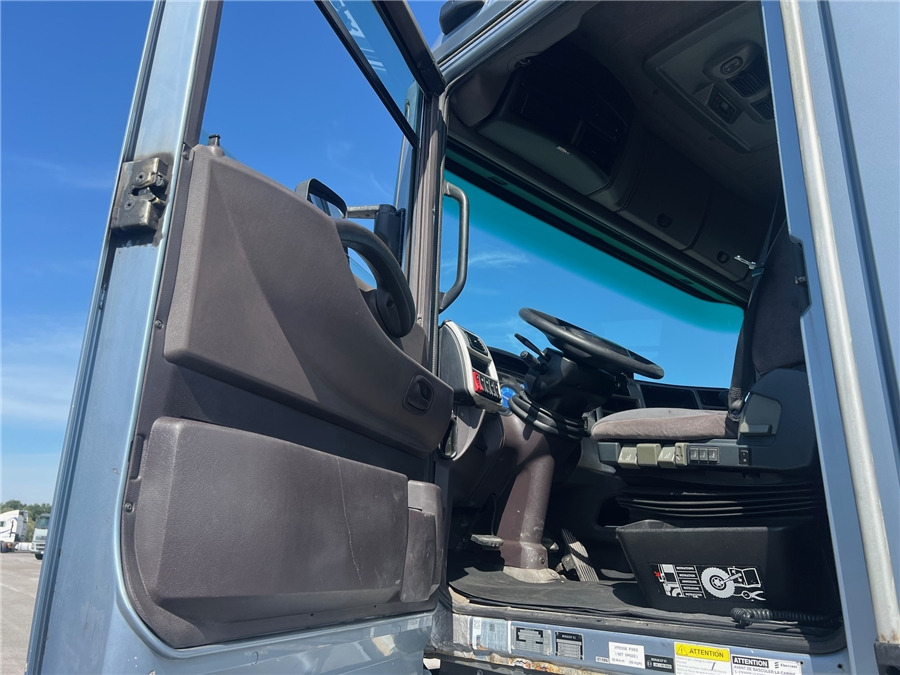 Tracteur routier Renault AE 440 / MANUAL GEARBOX: photos 11