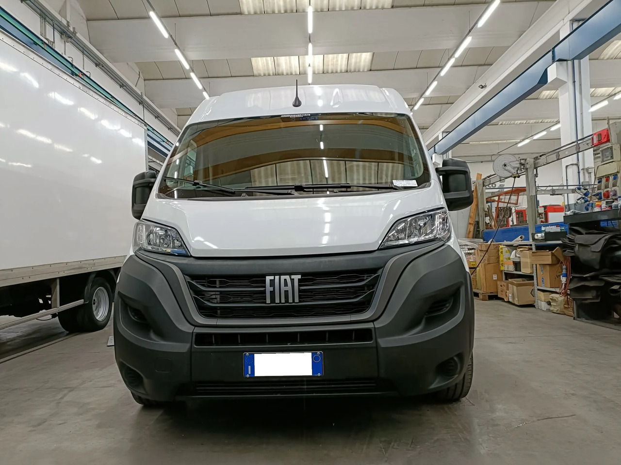 FIAT DUCATO 35 L3H2 - Fourgon utilitaire: photos 2 FIAT DUCATO 35 L3H2 - Fourgon utilitaire: photos 2