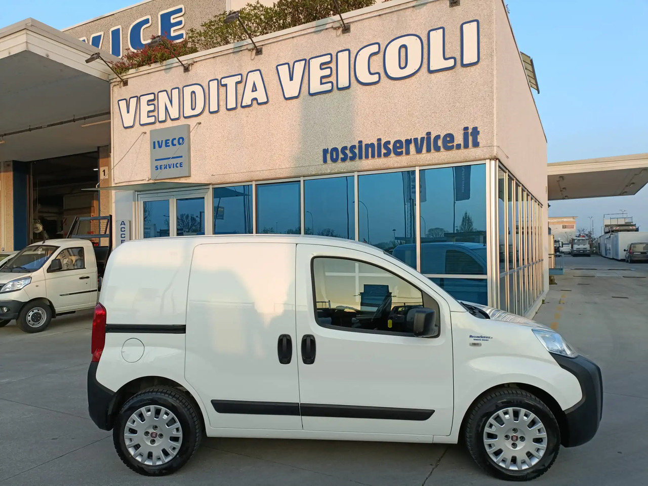 FIAT FIORINO - Fourgon utilitaire: photos 2 FIAT FIORINO - Fourgon utilitaire: photos 2