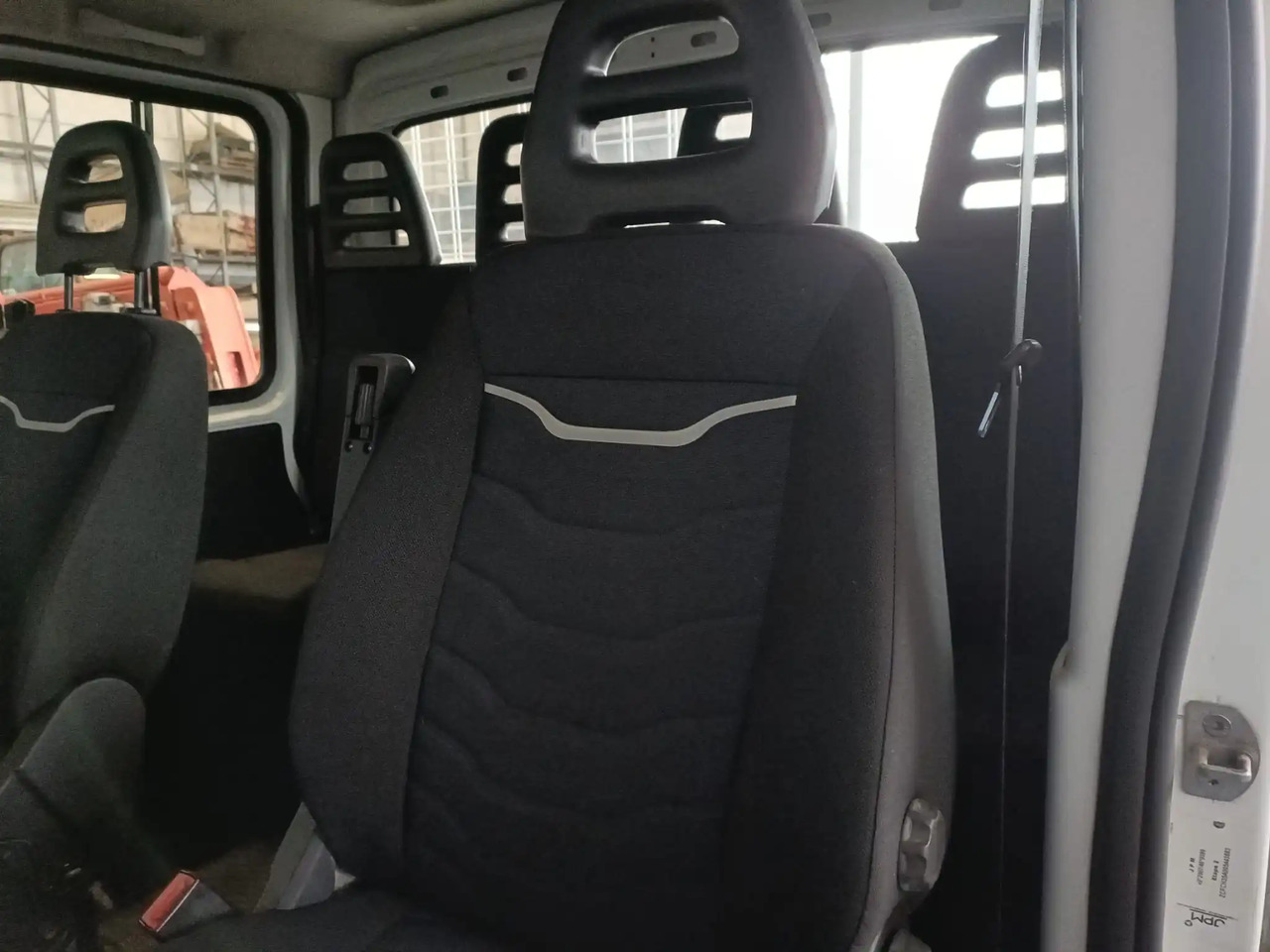 Utilitaire benne IVECO DAILY 35C14 DOPPIA CABINA RIBALTABILE 2.3: photos 17