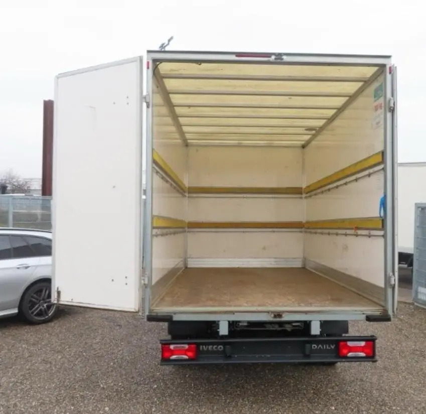 IVECO DAILY 35C16 - Fourgon grand volume: photos 5 IVECO DAILY 35C16 - Fourgon grand volume: photos 5