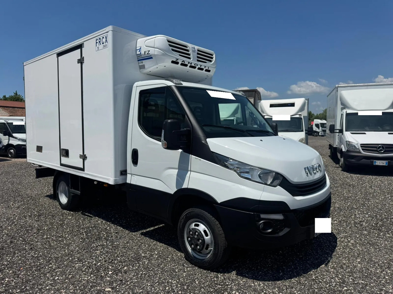 IVECO DAILY 35C18 FRIGO FRCX 10/2025 - Utilitaire frigorifique: photos 1 IVECO DAILY 35C18 FRIGO FRCX 10/2025 - Utilitaire frigorifique: photos 1