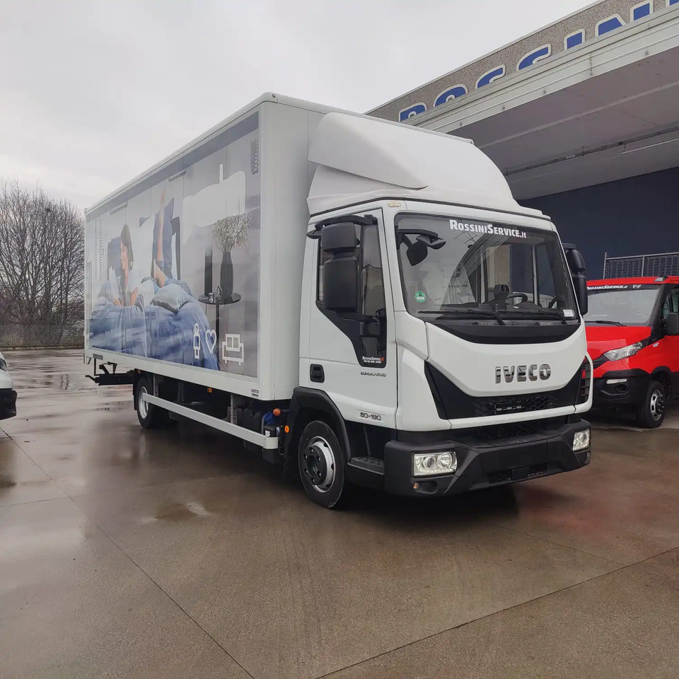 IVECO EUROCARGO 75E19 / 80E19 / 86E19 - Camion fourgon: photos 3 IVECO EUROCARGO 75E19 / 80E19 / 86E19 - Camion fourgon: photos 3