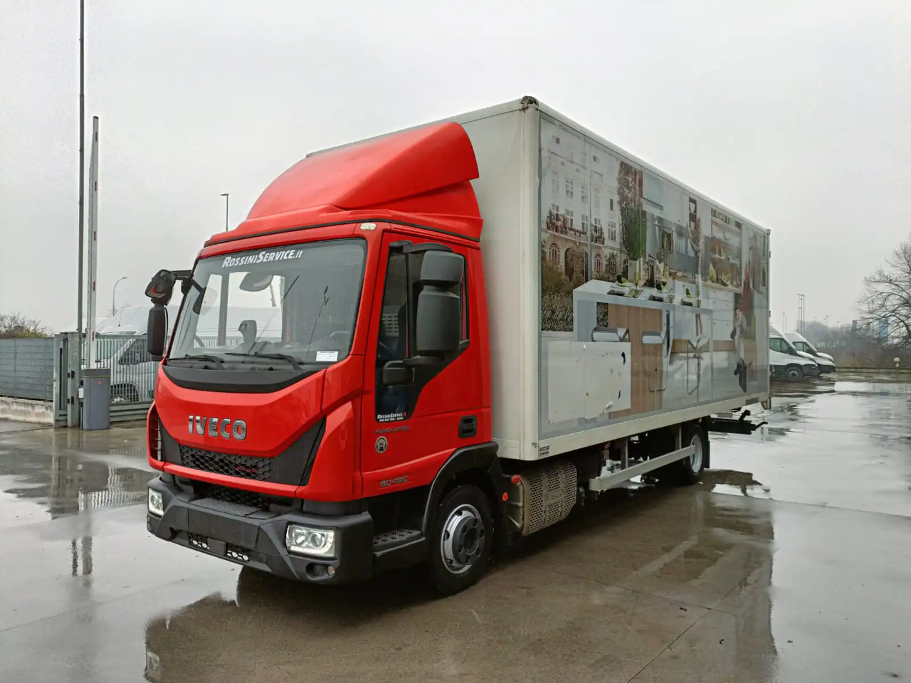 IVECO EUROCARGO 75E19 / 80E19 / 86E19 - Camion fourgon: photos 1 IVECO EUROCARGO 75E19 / 80E19 / 86E19 - Camion fourgon: photos 1