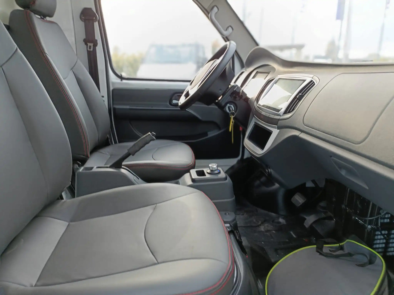 Fourgon grand volume, Utilitaire électrique NEXTEM FURGONE BOX 100% ELETTRICO: photos 14