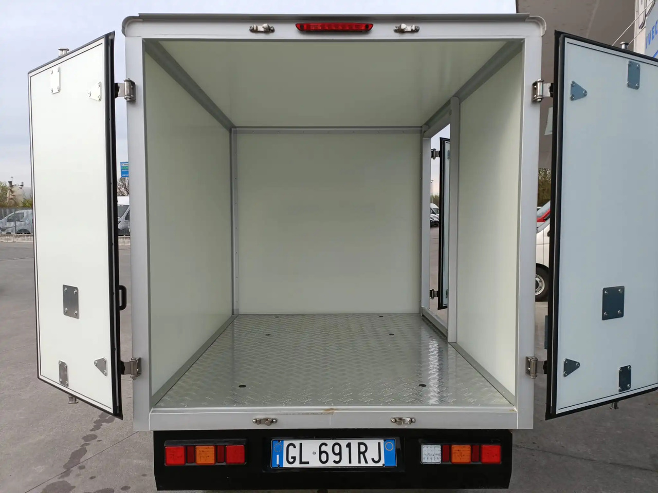 Fourgon grand volume, Utilitaire électrique NEXTEM FURGONE BOX 100% ELETTRICO: photos 7