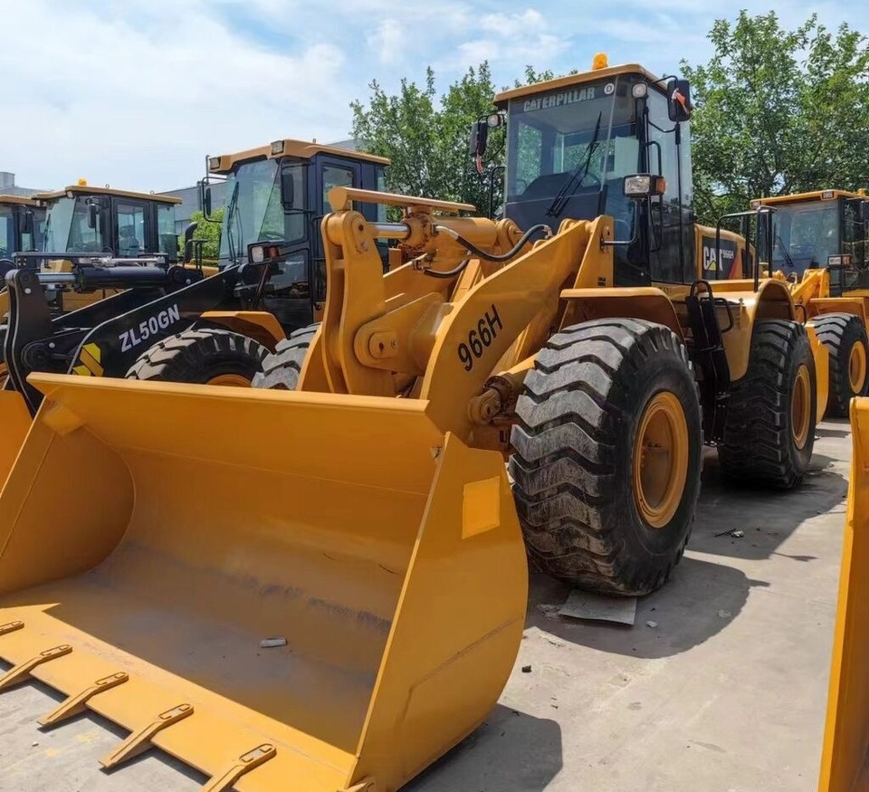 Caterpillar 966H - Chargeuse sur pneus: photos 3 Caterpillar 966H - Chargeuse sur pneus: photos 3