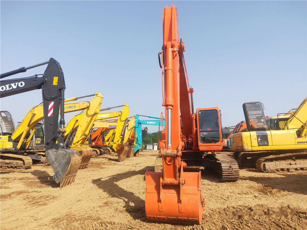 Doosan DH225 - Pelle sur chenille: photos 3 Doosan DH225 - Pelle sur chenille: photos 3