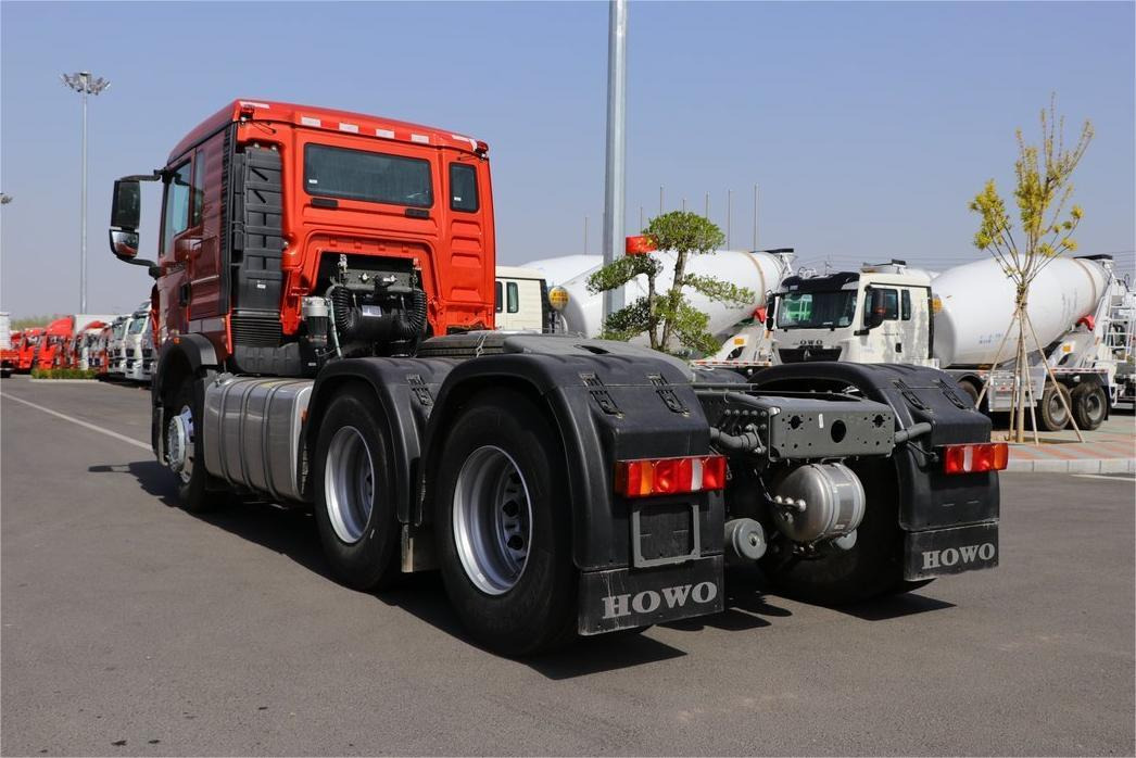 HOWO TX440 - Camion benne: photos 5 HOWO TX440 - Camion benne: photos 5
