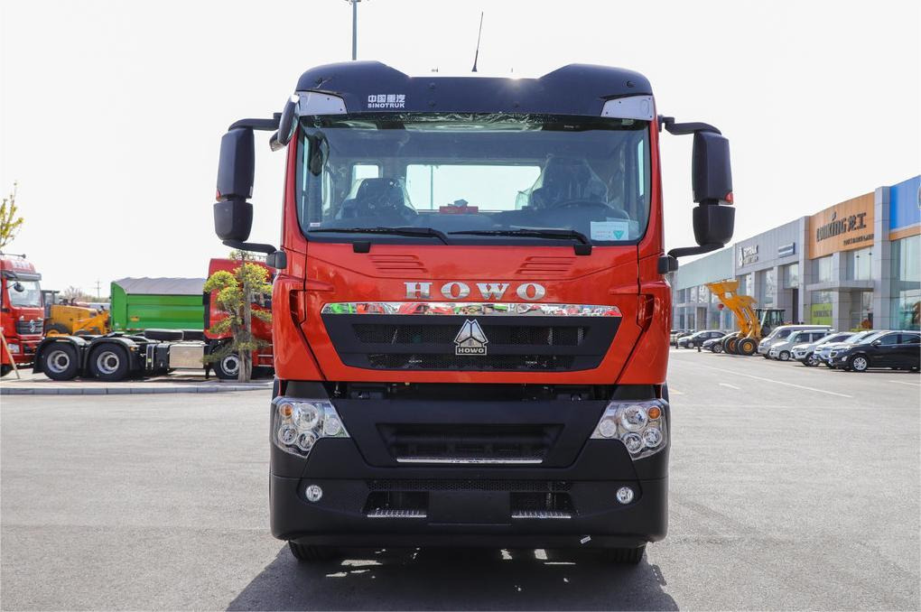 HOWO TX440 - Camion benne: photos 2 HOWO TX440 - Camion benne: photos 2