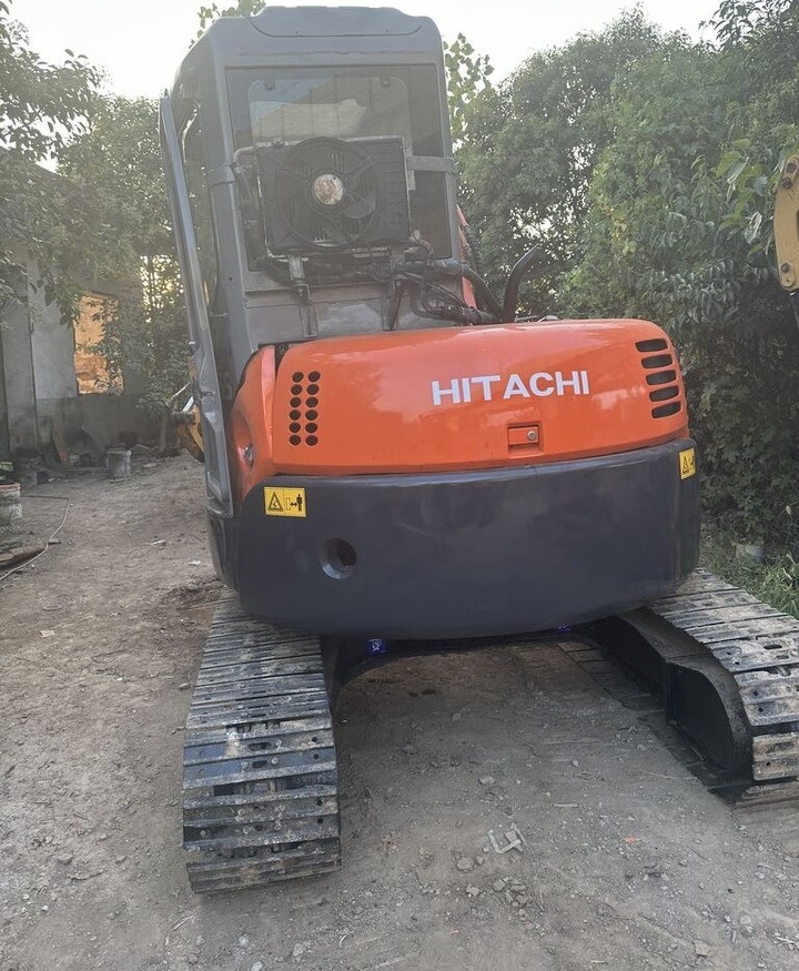Hitachi ZX55 - Mini pelle: photos 1 Hitachi ZX55 - Mini pelle: photos 1