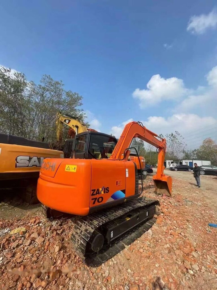 Hitachi ZX70 - Pelle sur chenille: photos 5 Hitachi ZX70 - Pelle sur chenille: photos 5