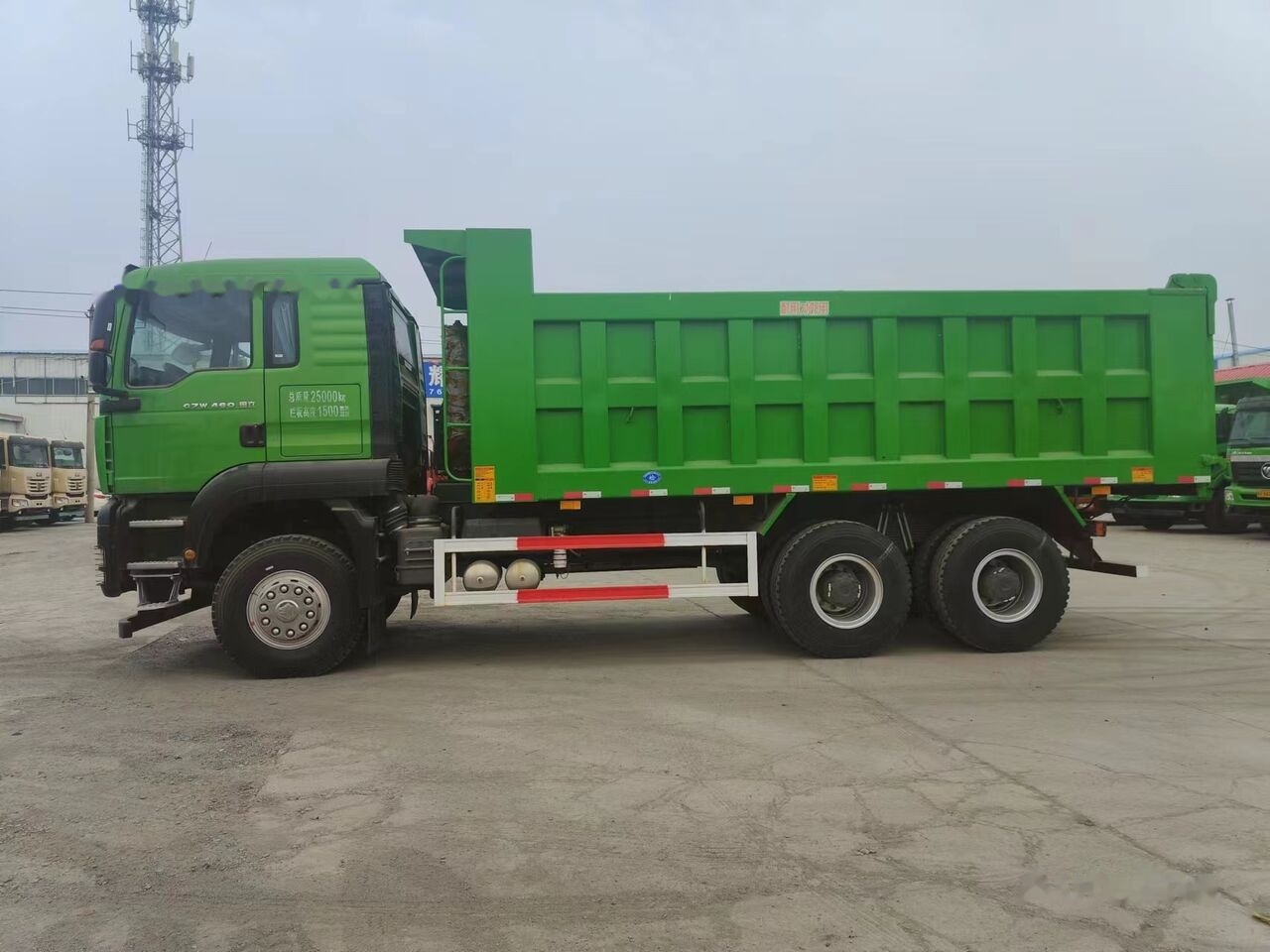 Camion benne Howo G7W: photos 6