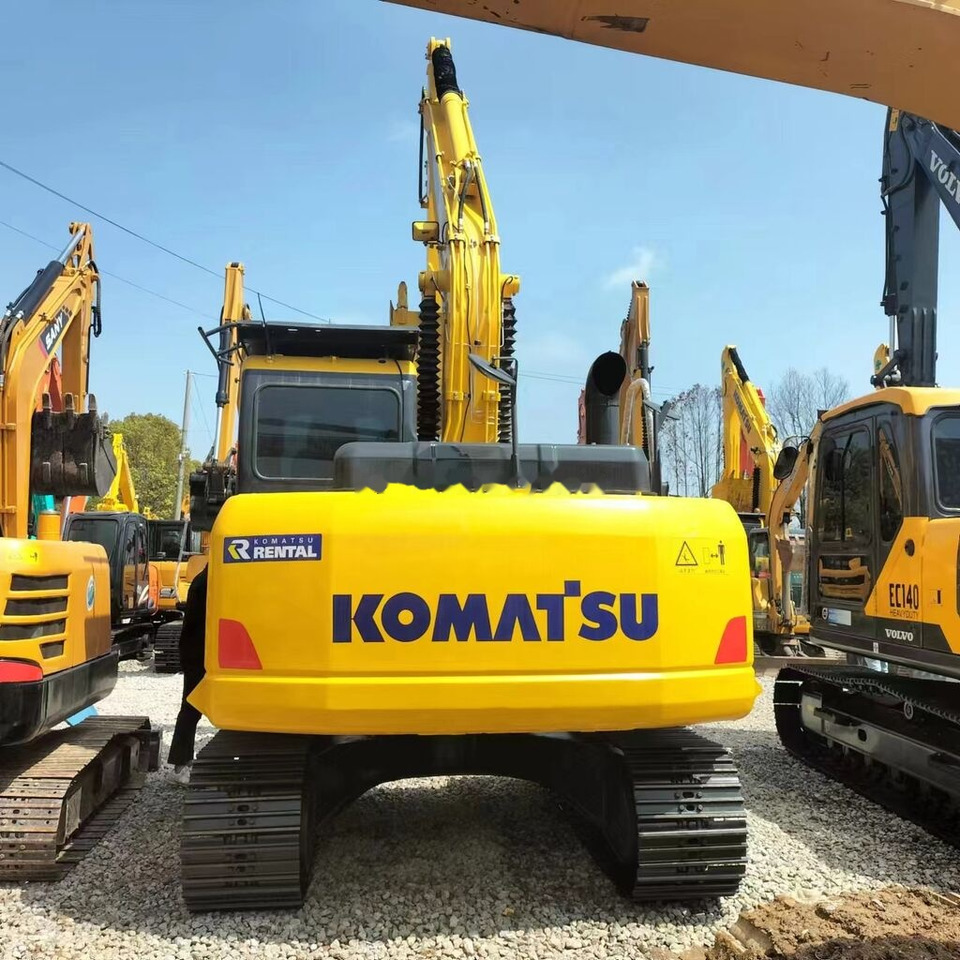 Komatsu PC130 - Pelle sur chenille: photos 1 Komatsu PC130 - Pelle sur chenille: photos 1