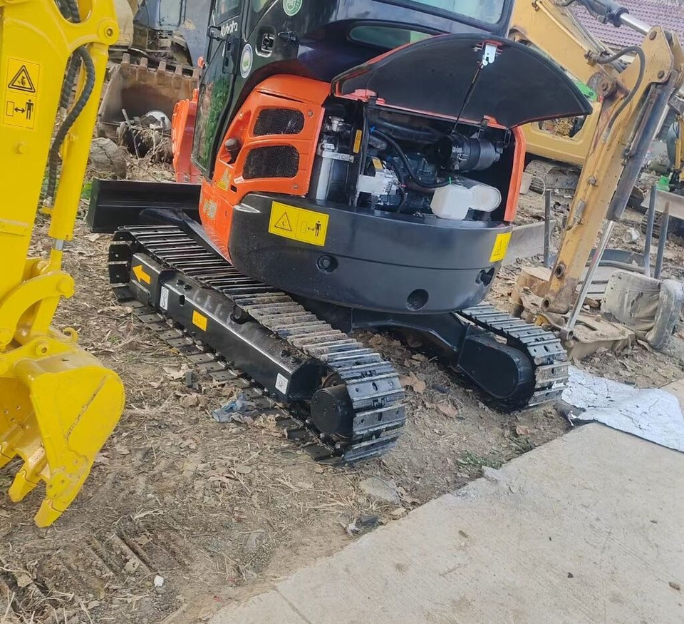 Kubota U30 - Mini pelle: photos 2 Kubota U30 - Mini pelle: photos 2