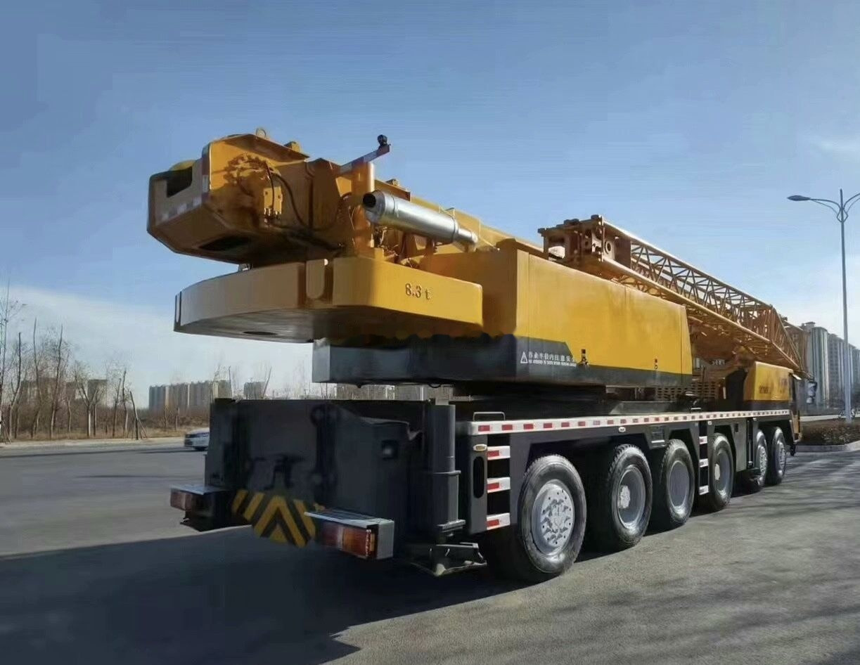 XCMG QY100K - Grue mobile: photos 5 XCMG QY100K - Grue mobile: photos 5