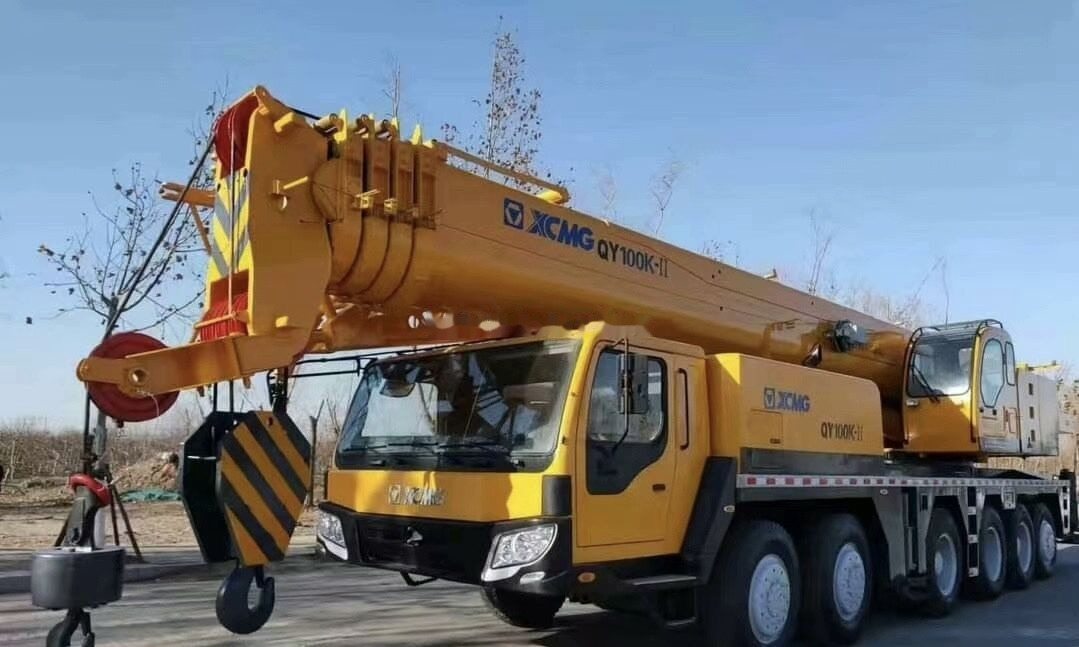 XCMG QY100K - Grue mobile: photos 1 XCMG QY100K - Grue mobile: photos 1