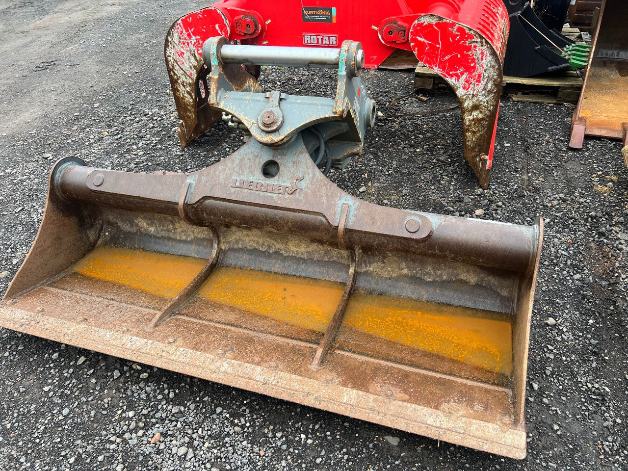 Liebherr A 918 Compact SW 48 Likufix - Pelle sur pneus: photos 5 Liebherr A 918 Compact SW 48 Likufix - Pelle sur pneus: photos 5