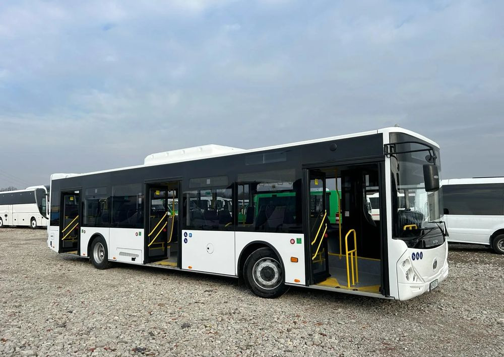 Mercedes-Benz Akia 12 - Bus urbain: photos 2 Mercedes-Benz Akia 12 - Bus urbain: photos 2