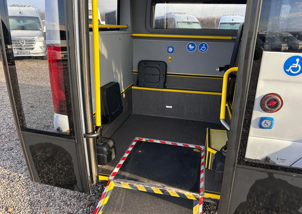 Mercedes-Benz eSprinter CITY - Bus urbain, Bus électrique: photos 4 Mercedes-Benz eSprinter CITY - Bus urbain, Bus électrique: photos 4