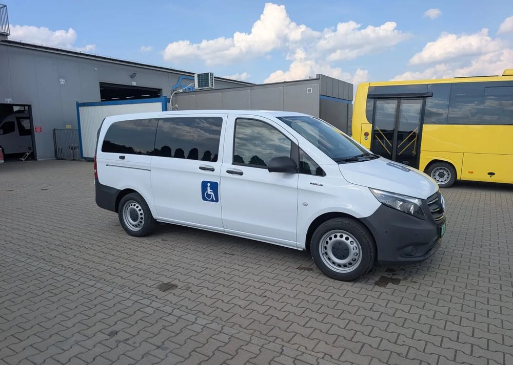 Mercedes-Benz eVito - Minibus, Bus électrique: photos 3 Mercedes-Benz eVito - Minibus, Bus électrique: photos 3